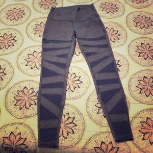 Lululemon wonder under with mesh cutouts.